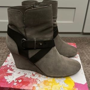 Bootie wedges